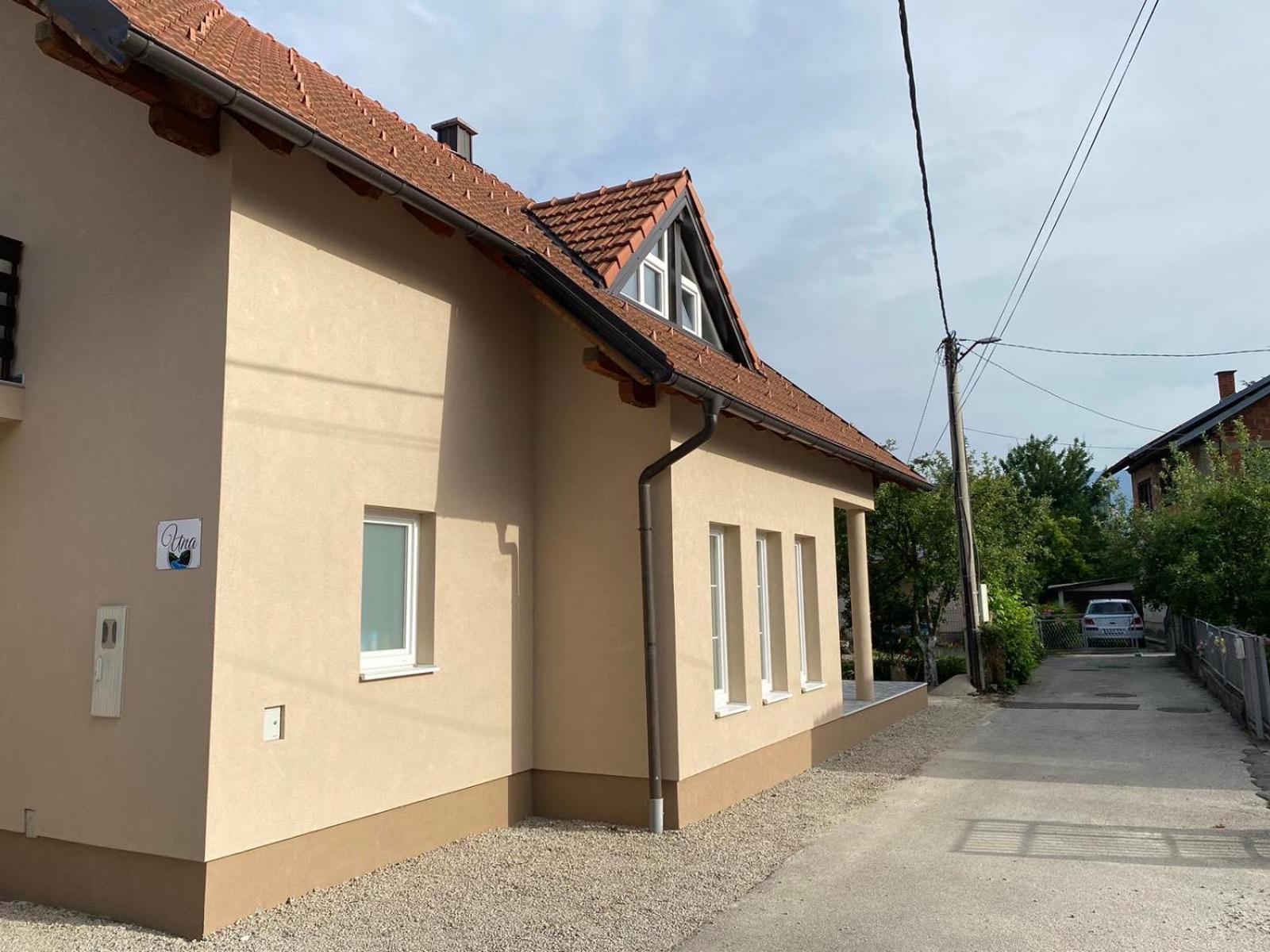 Una Bihać Buitenkant foto